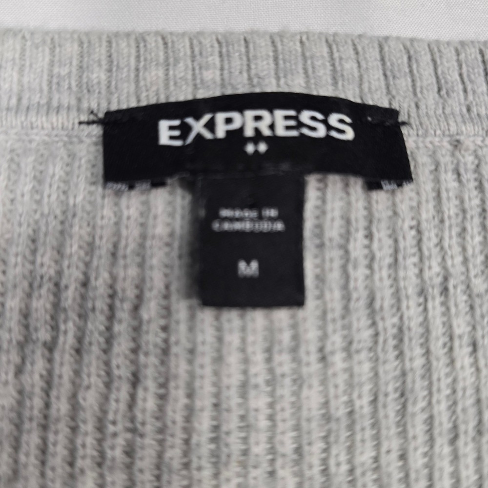 Express Womens Gray Ribbed Knit Cropped Cotton Sweater Scoop Neck Long Sleeve M - Picture 2 of 7
